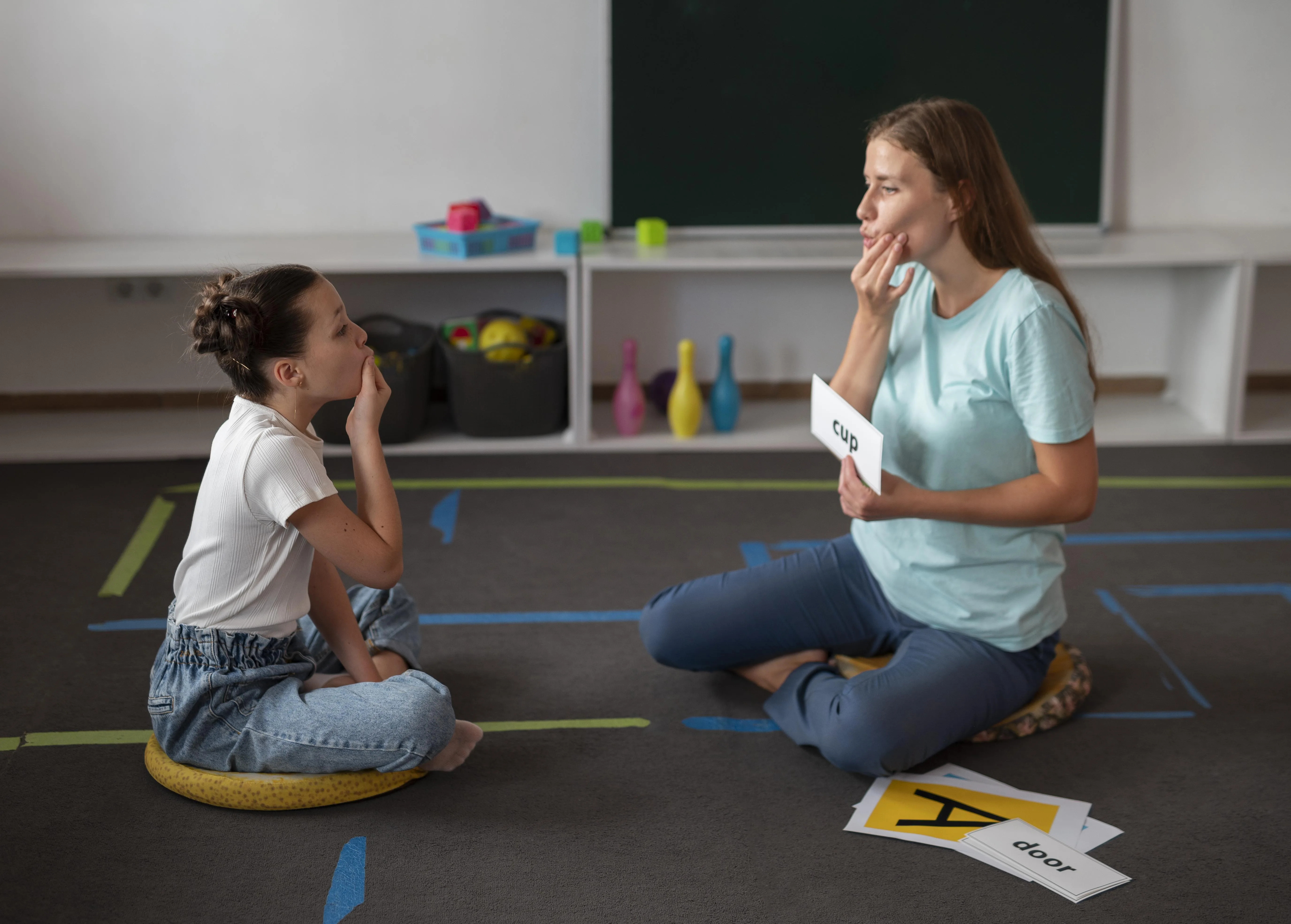 Speaking vs understanding: Two sides of language recovery