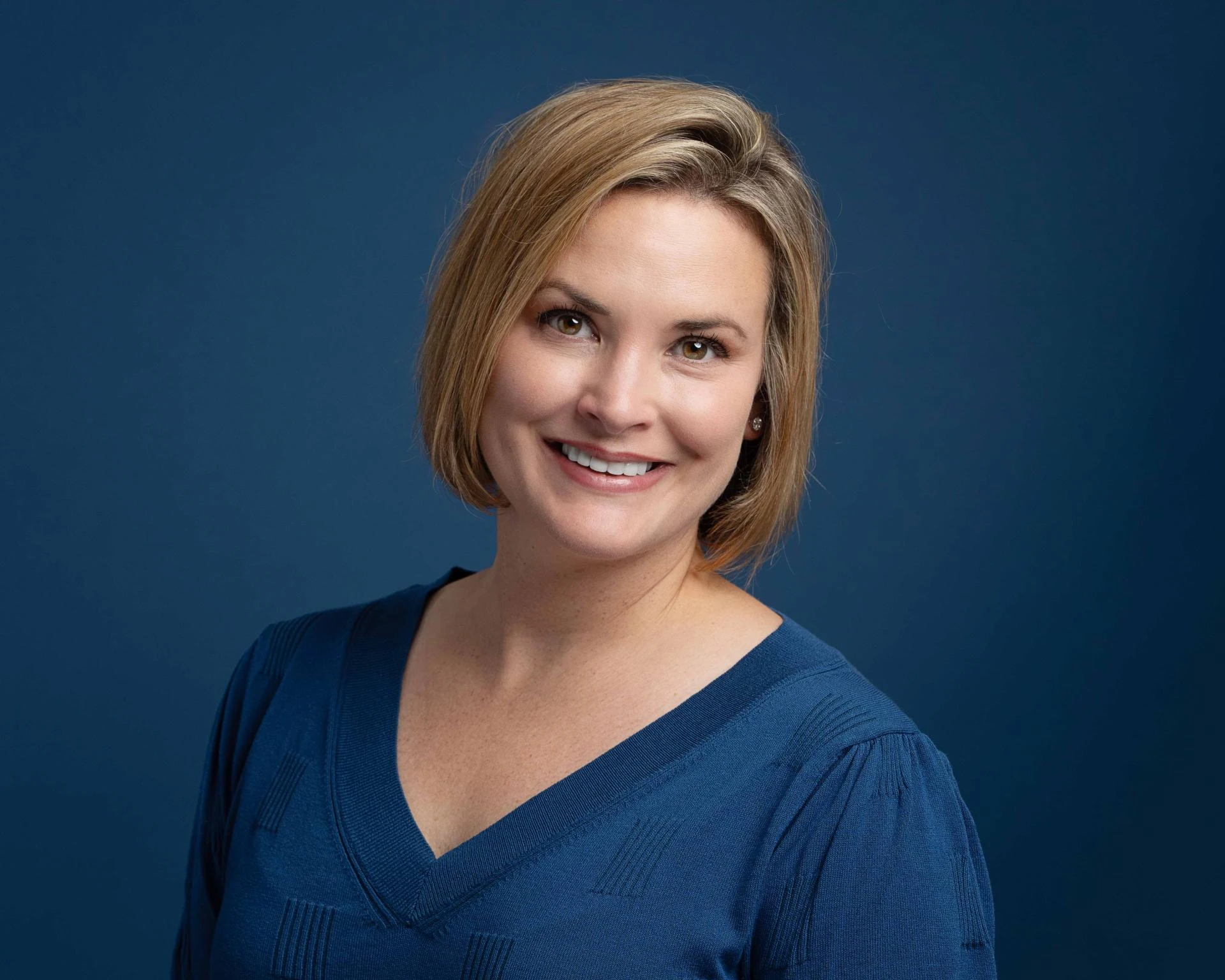 Loraine Schultz