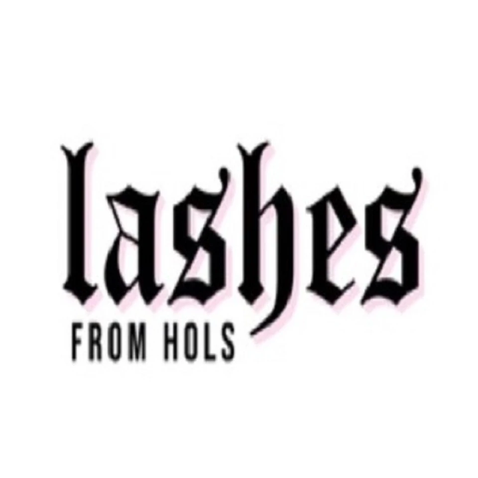 lashes from hols