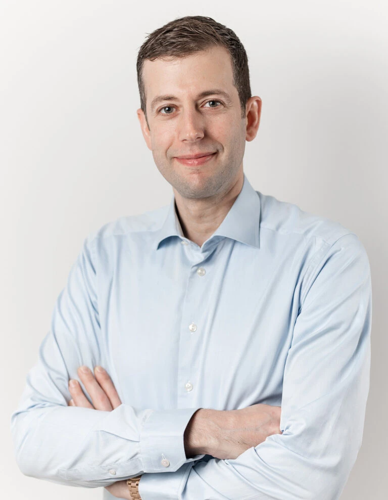 Dr Adam Hart